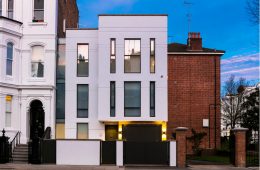 Landmass Executes Vision For Notting Hill ‘Tardis’ Home