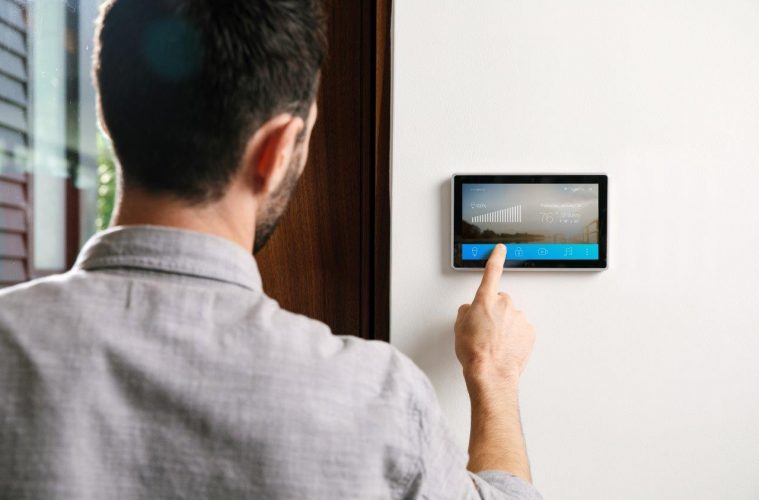 AtmosControl Is First Ever Smart Home Hub Powered By Local Voice Control