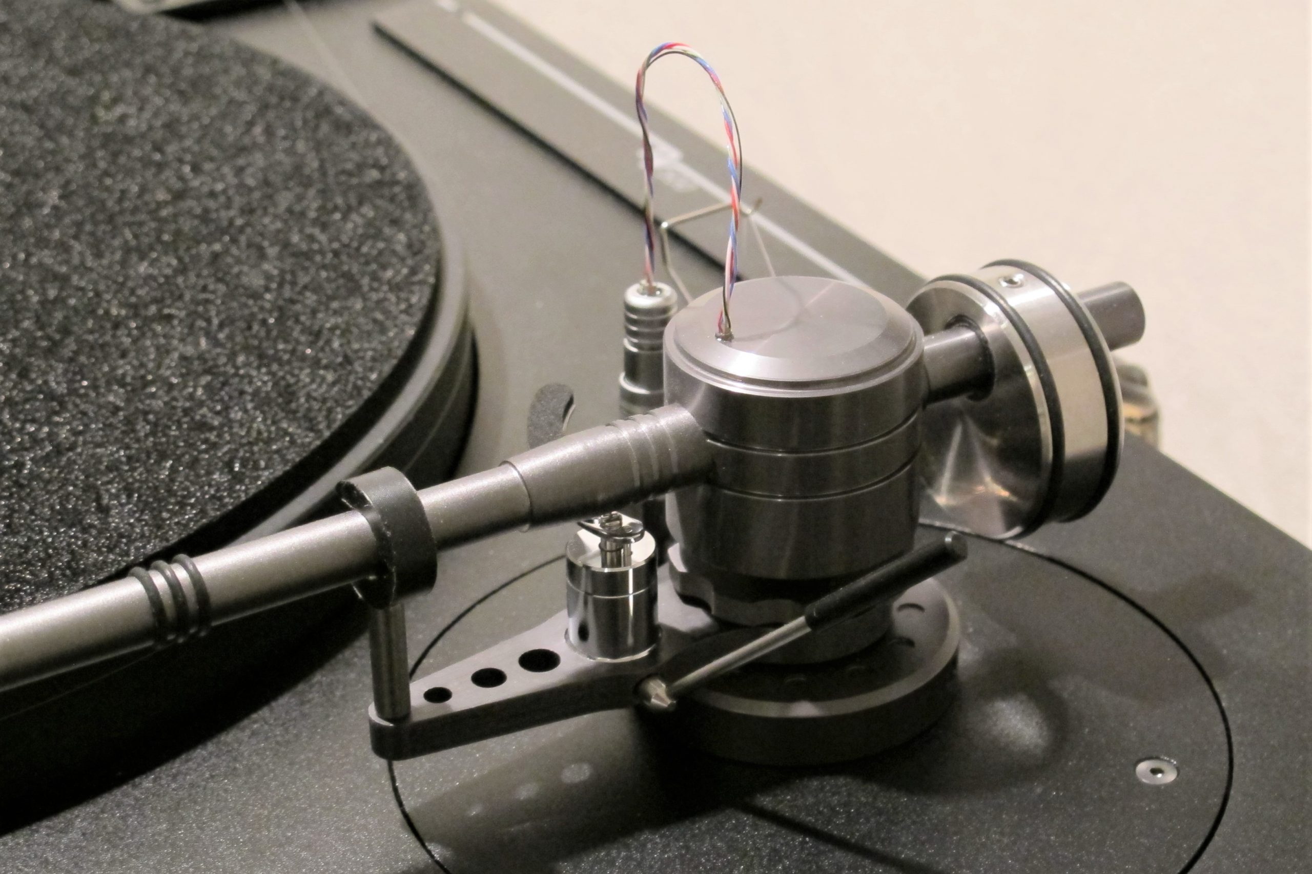 Sound Design Distribution is partnering with Charisma Audio to