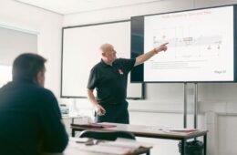 Universal AV elevates construction training at Simply Learning