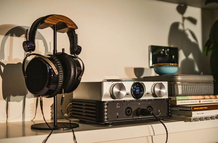 iFi audio launches iDSD PHANTOM home device
