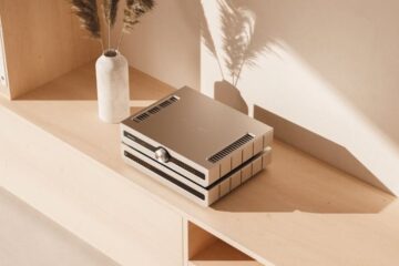 Roksan launches Caspian Streaming Pre-Amplifier and Caspian Power Amplifier