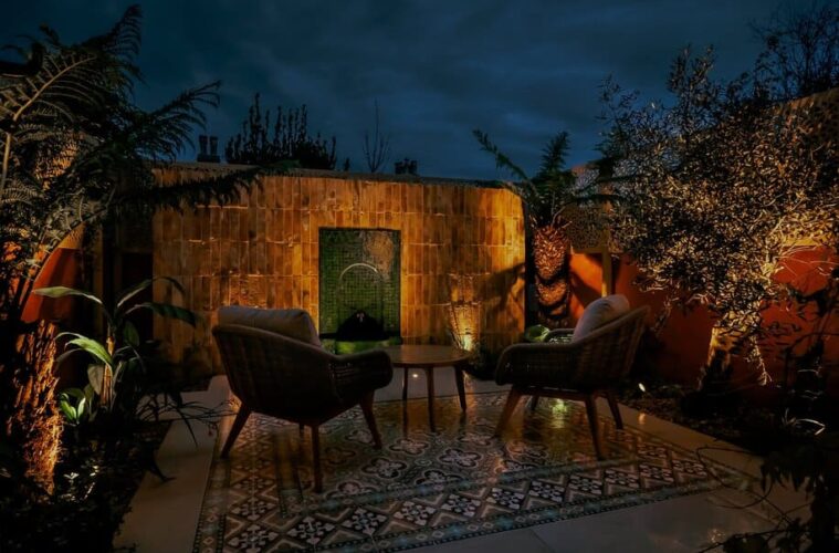 Rako lighting transforms Brighton courtyard into an illuminated outdoor retreat
