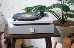 Henley Audio appointed Andover Audio UK distributor
