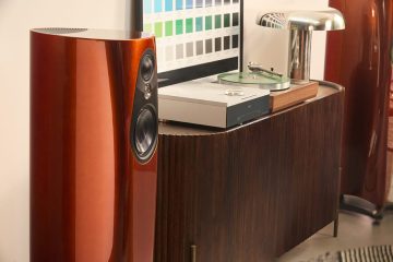 Linn introduces 343 compact reference loudspeaker